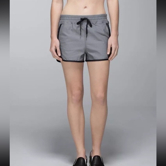 Lululemon Varsity Short - Picture 2 of 11